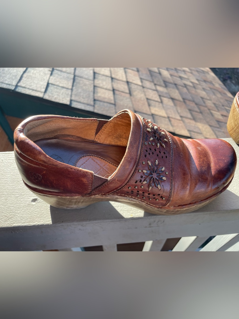 Vintage Ariat Cognac Leather Floral Cutout Clog